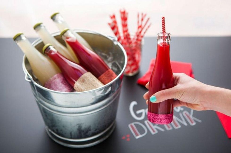 Glitter-Dipped Bottles Oscar