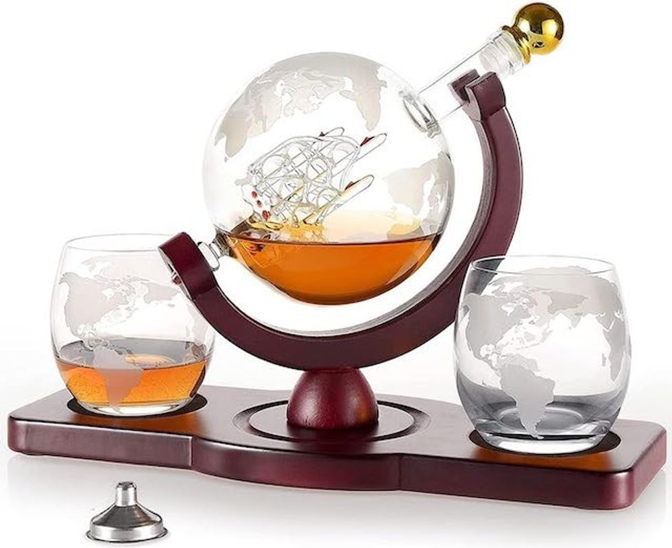 globe decanter set