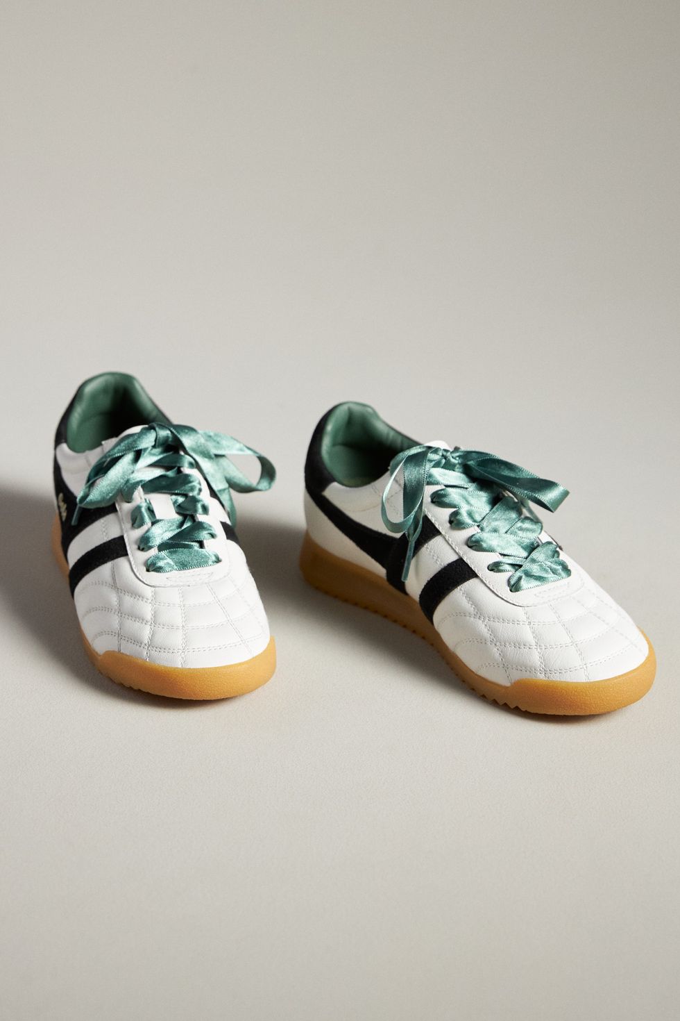 Gola Stadium Sneakers in White