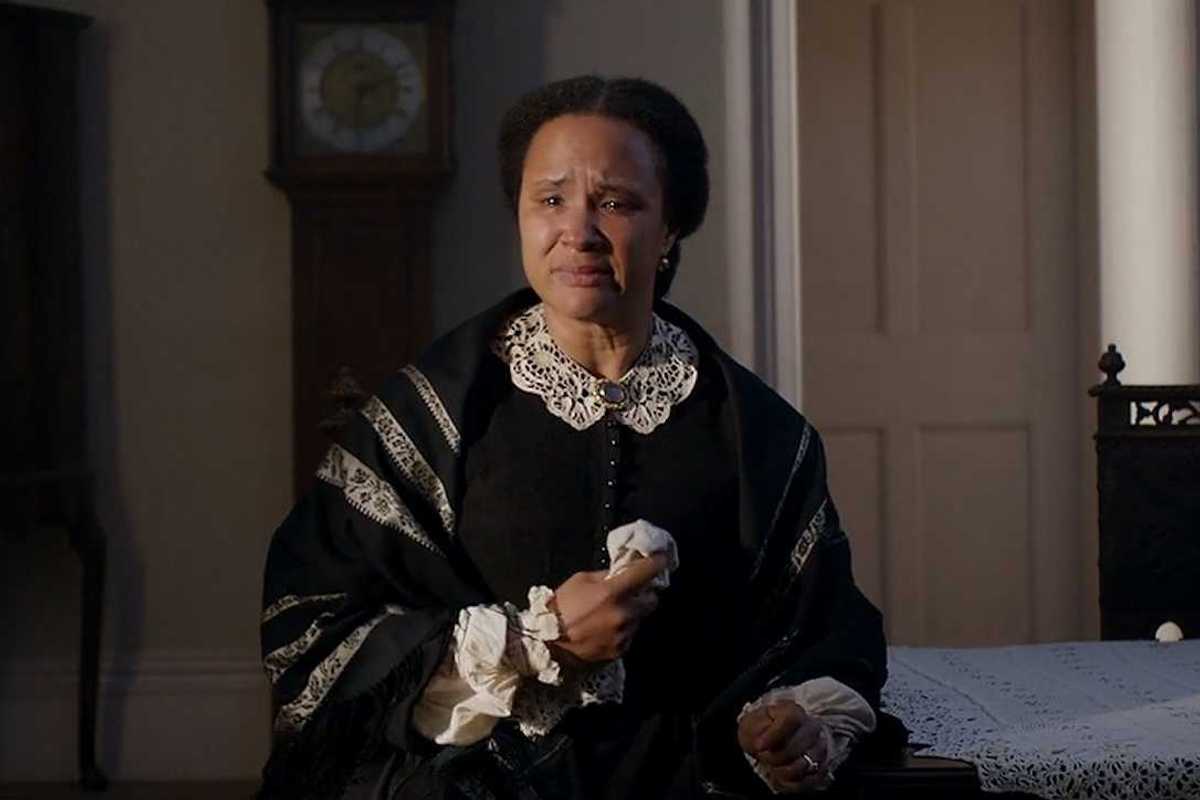 golda rosheuvel in lady macbeth