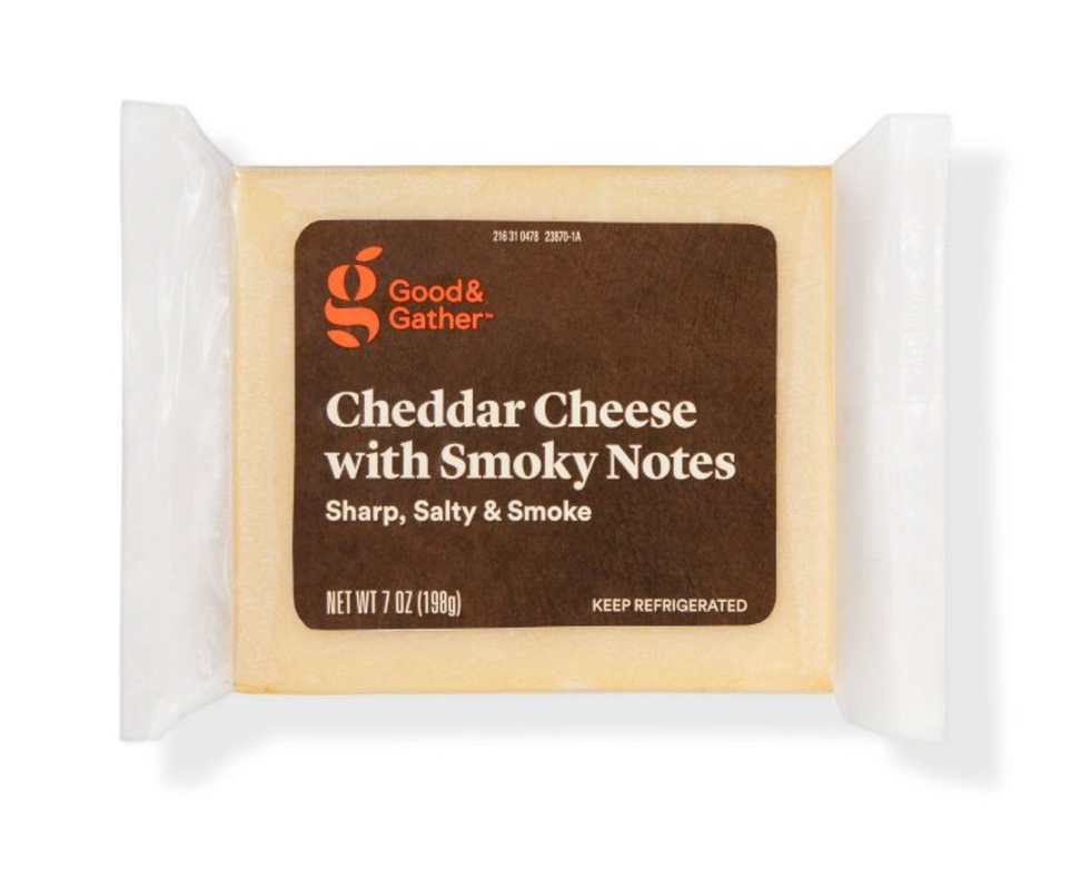Good & Gather Cheddar Cheese with Smokey Notes