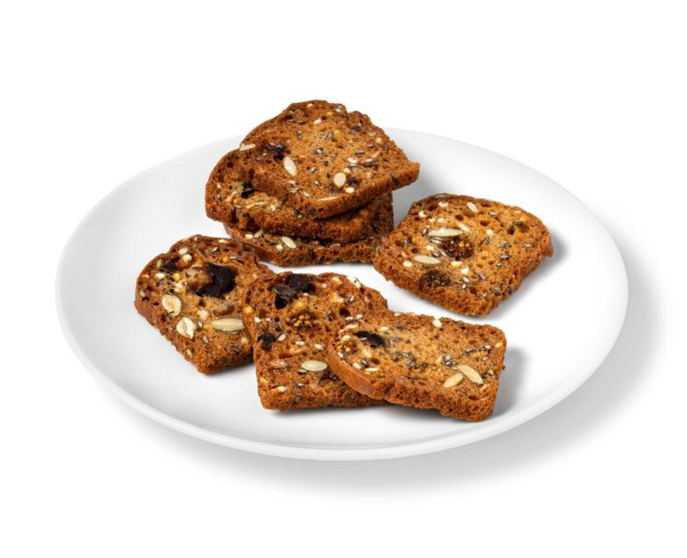 Good & Gather Fig and Olive Crisps