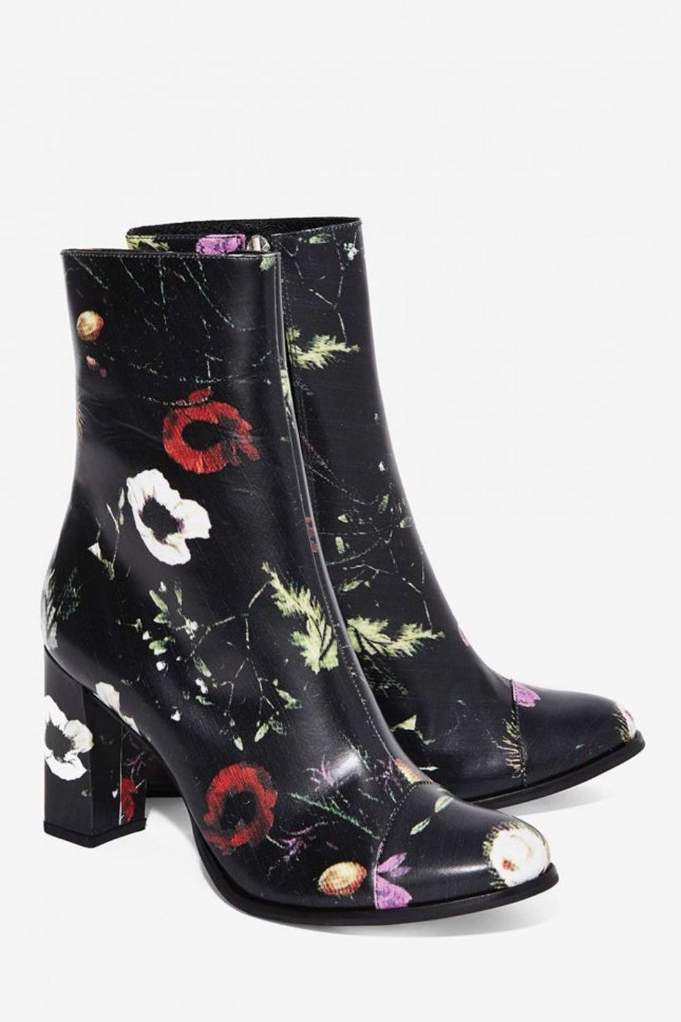 graffiti-leather-boots