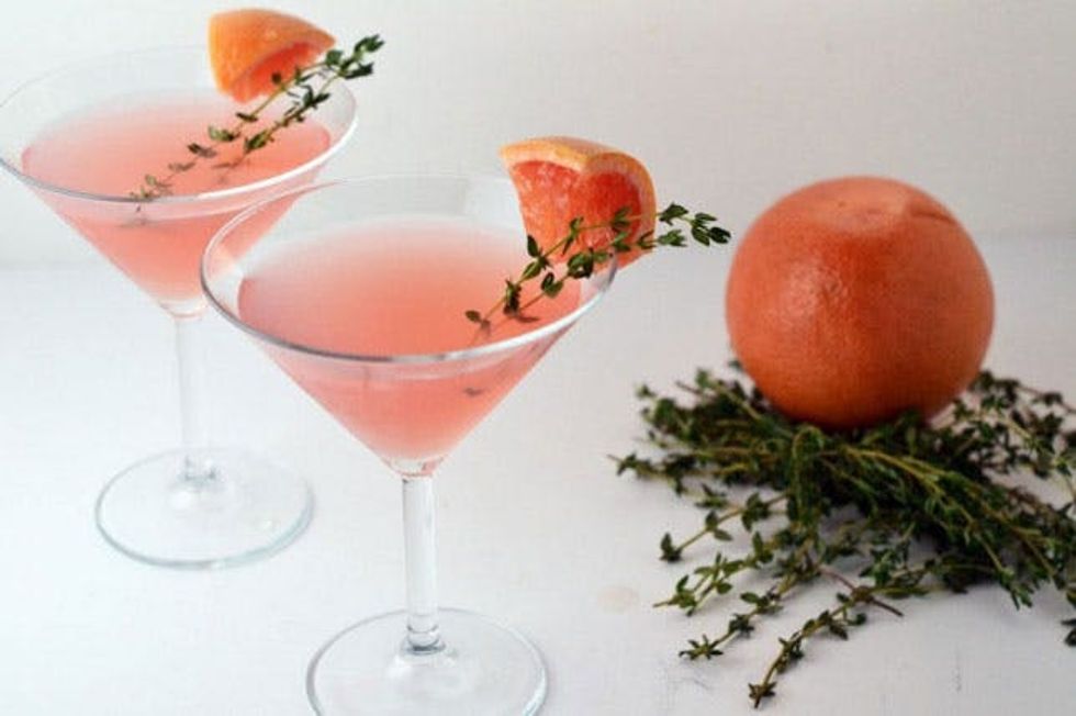 Grapefruit Thyme Fizz