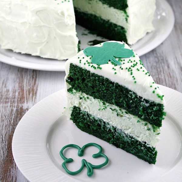 Green Velvet Cheesecake Cake St. Patrick's Day recipes