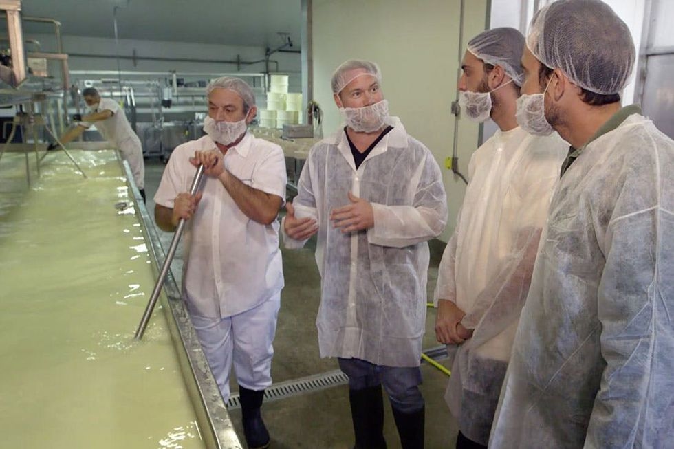 Guys-watching-cheesemaking