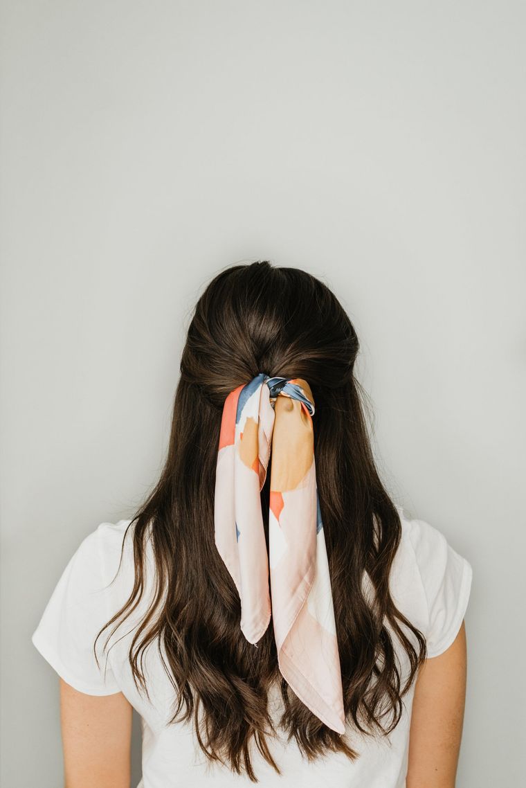 Image of Scarf hairdo easter hairstyle for short hair