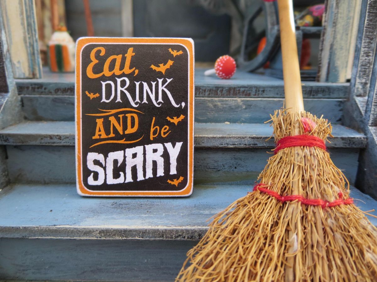 halloween decor