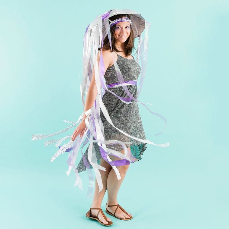 How to make a DIY jellyfish costume
