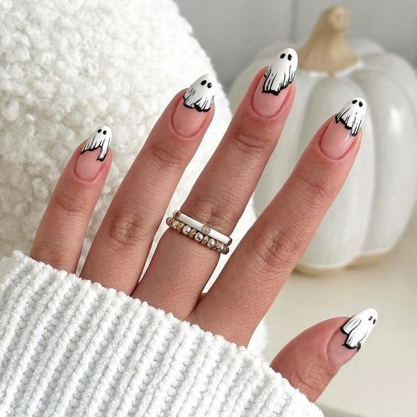 40 Halloween Nail Art Ideas You Can Wear To Work - Brit + Co