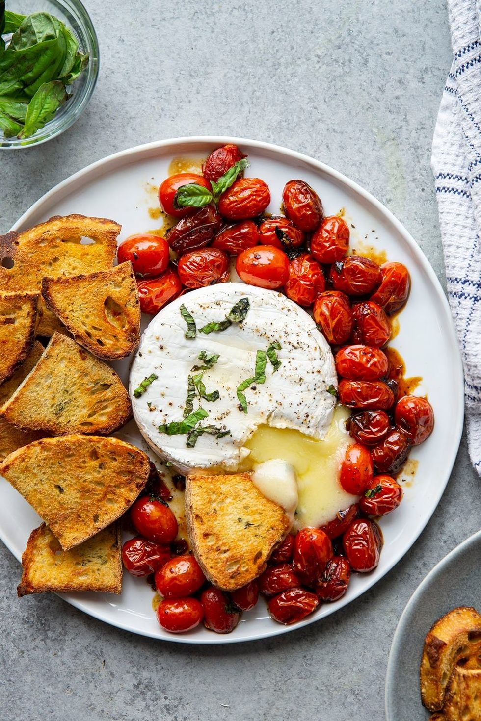 Herby Baked Brie With Cherry Tomatoes