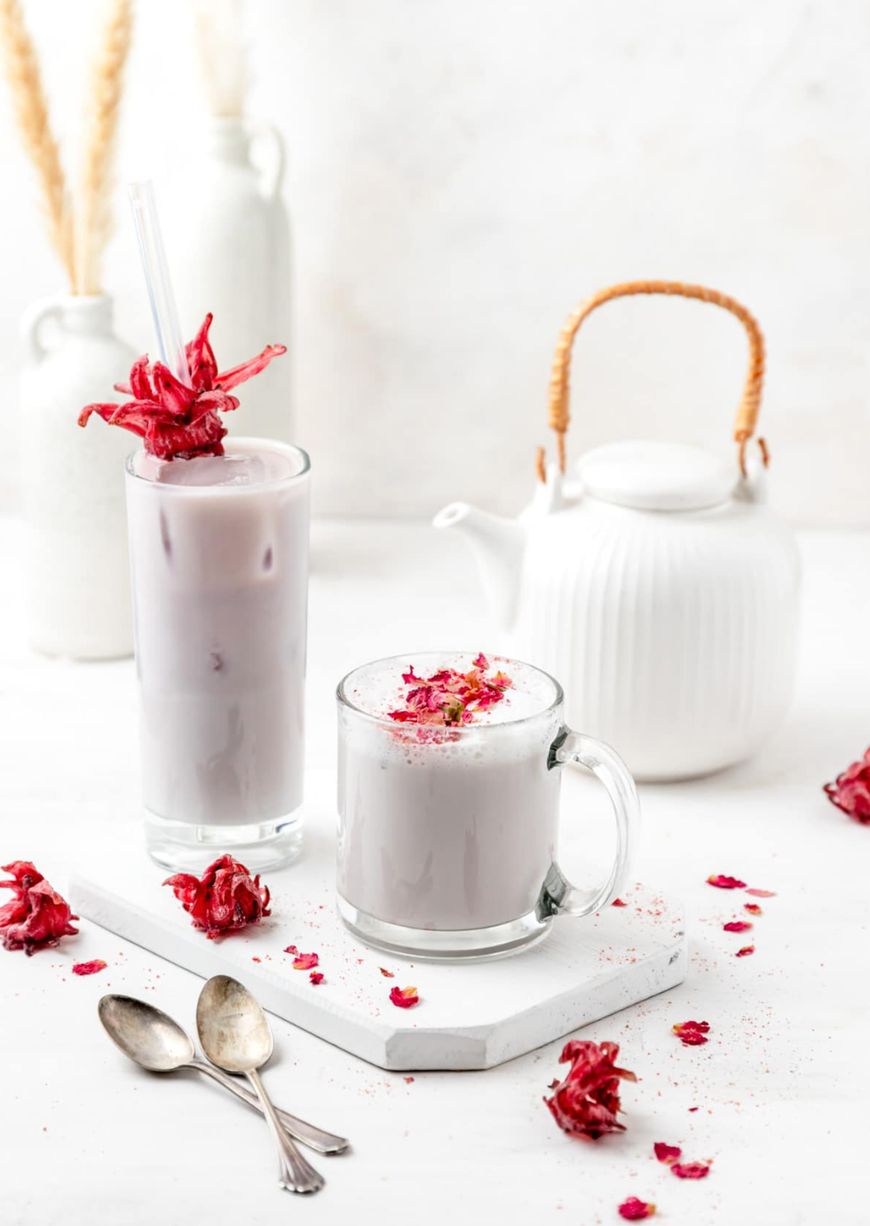 Hibiscus Rose Latte hot drinks