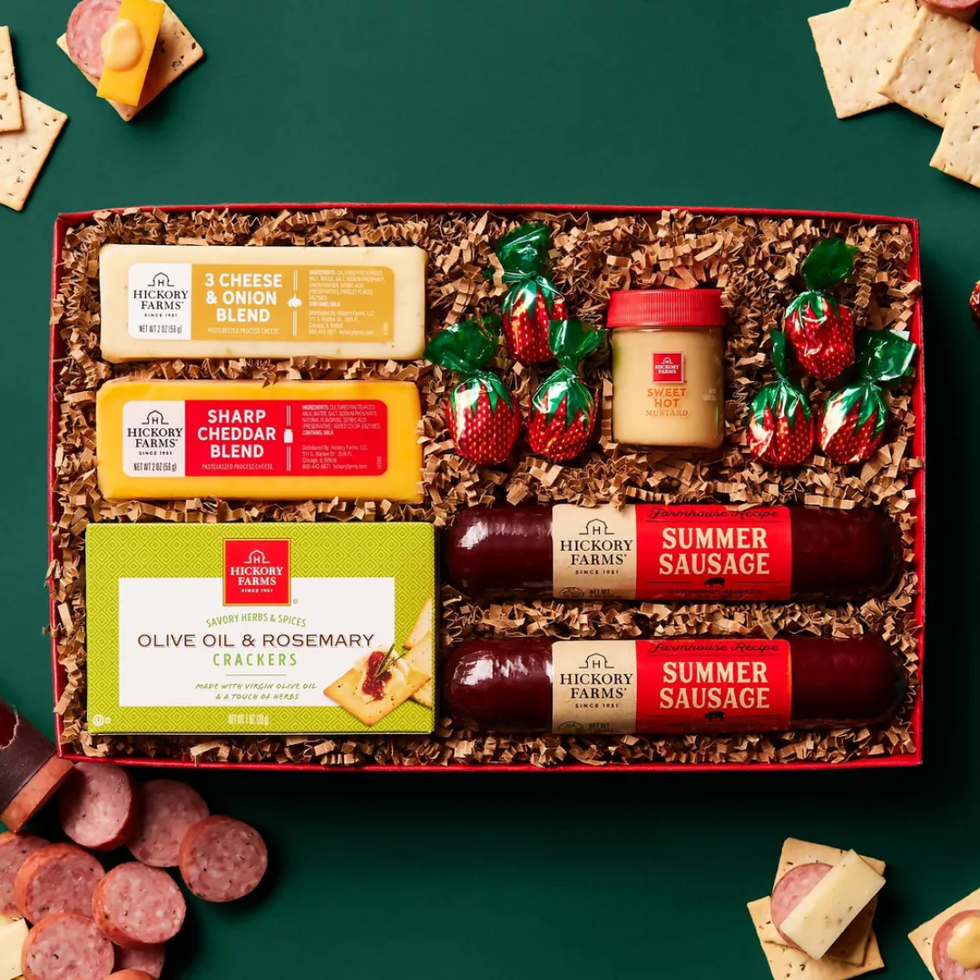 Hickory Farms Favorite Bites Box