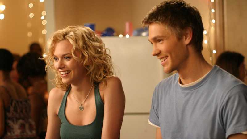 Sophia Bush On Peyton & Lucas Leaving One Tree Hill - Brit + Co