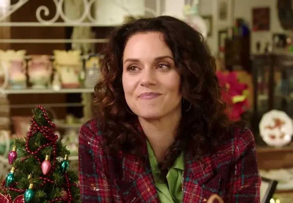 Hilarie Burton in A Christmas Wish