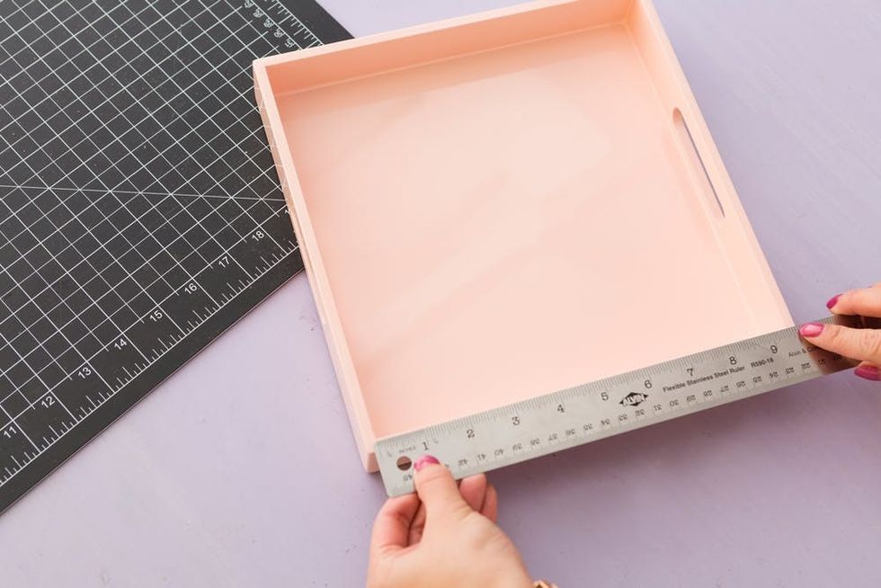 holographic_diys_002_traymeasure