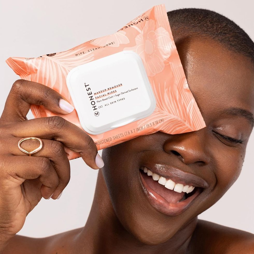 Honest Beauty Fragrance Free Cleansing Makeup Remover Facial Wipes