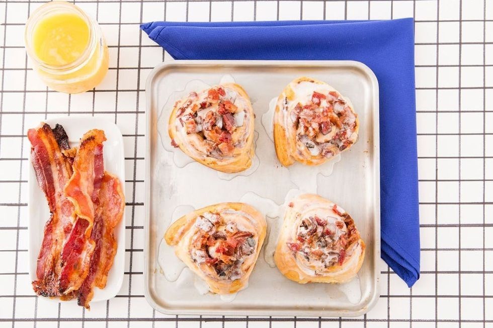 How To Make Millionaire\u2019s Bacon Cinnamon Rolls