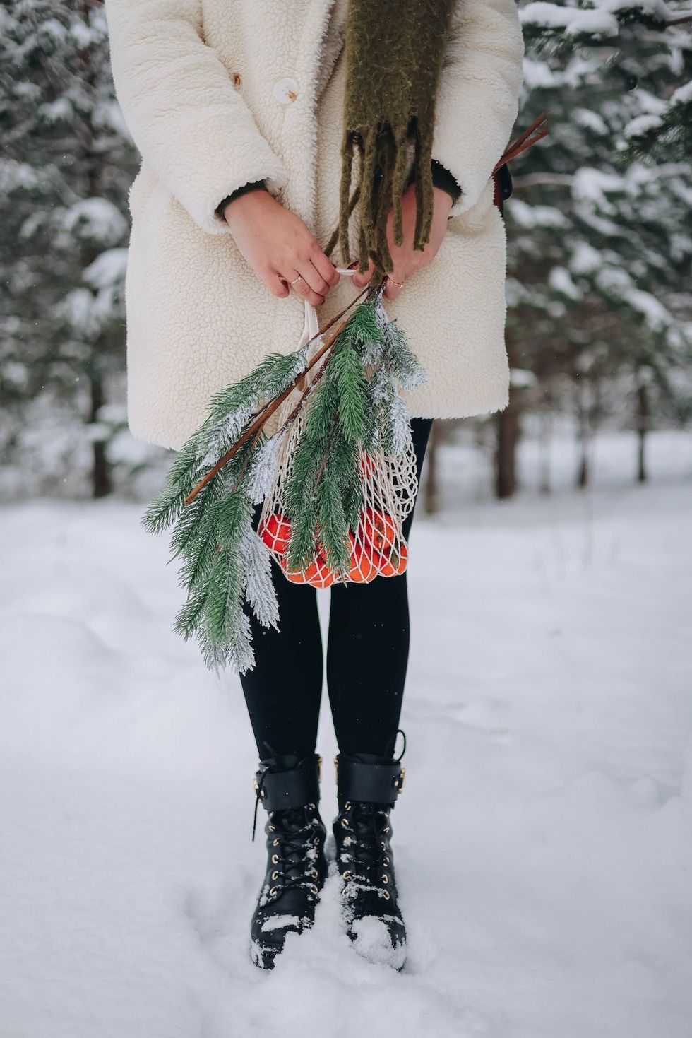 how to stop overthinking woman standing in the snow