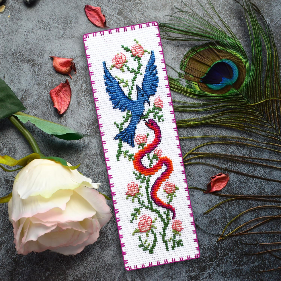 'Hunger Games: The Ballad of Songbirds & Snakes' Counted Cross Stitch Kit