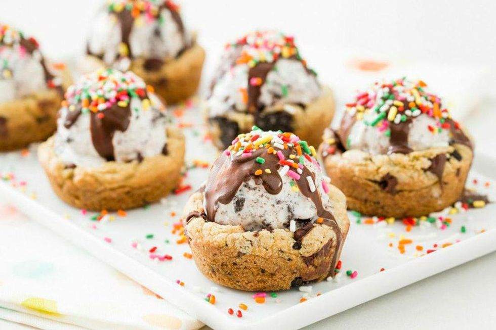 Ice Cream Sundae Oreo Cookie Cups