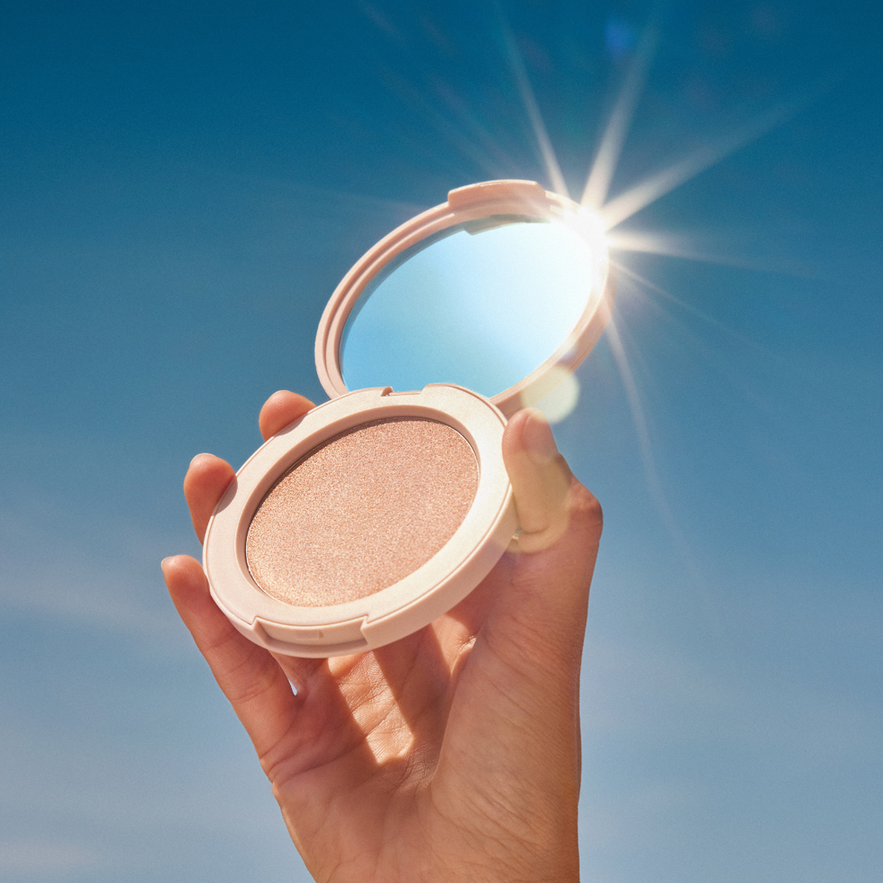 ILIA Lightshift Cream Highlighter
