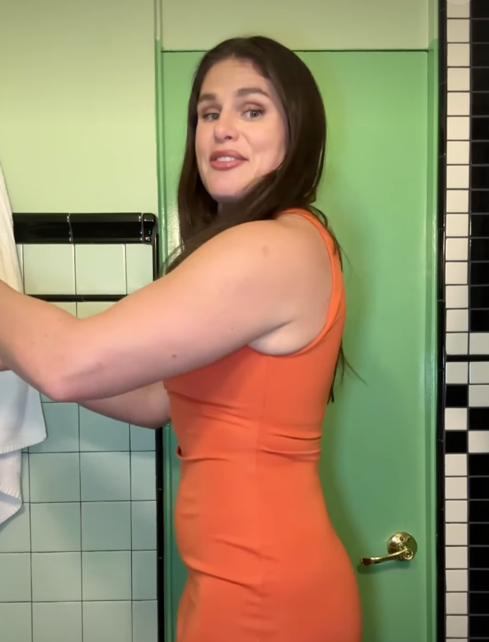 ilona maher calling out body-shamer in an instagram video