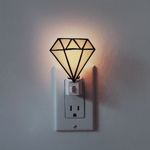 13 Ways to Decorate With April’s Birthstone: Diamond