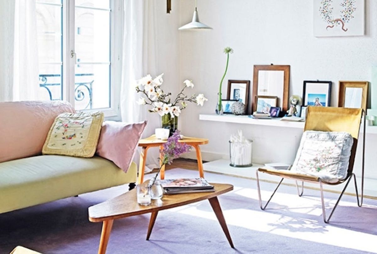 18 Pantone-Approved Ways to Update Your Living Room for Spring - Brit + Co