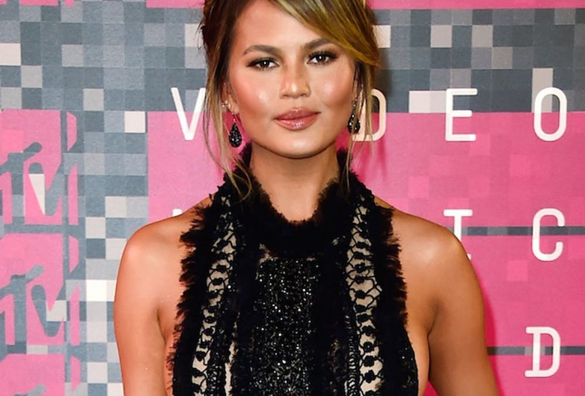 You’ll Never Believe What Chrissy Teigen Wore to the Gym - Brit + Co