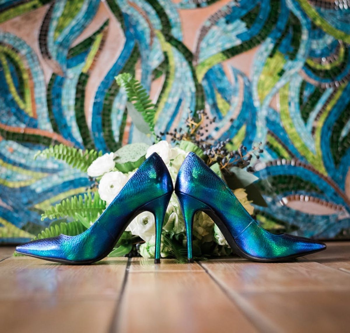 This Geode + Geometric Themed Wedding Combines *All* the Trends