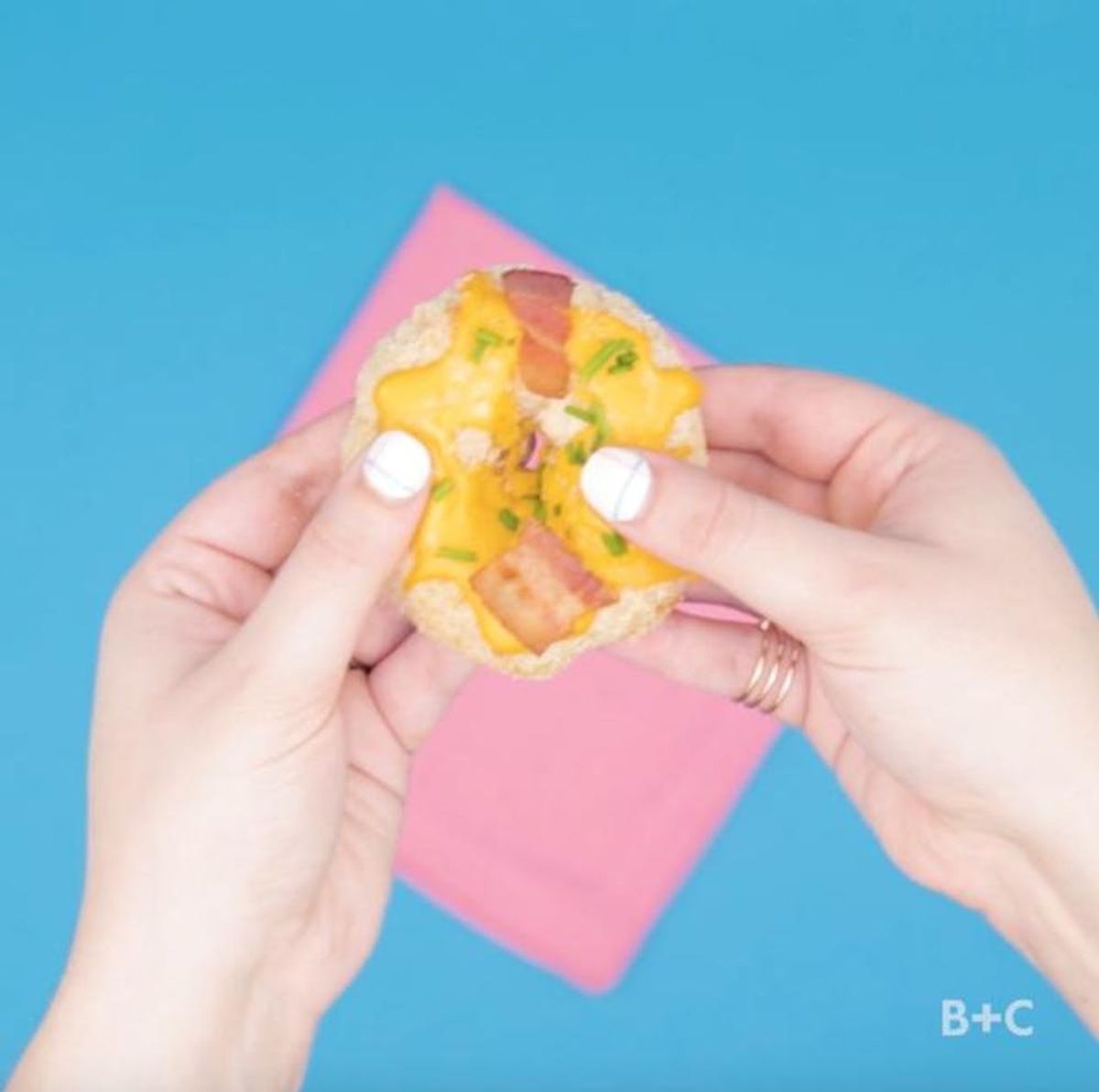 How to DIY Mac + Cheese Donuts