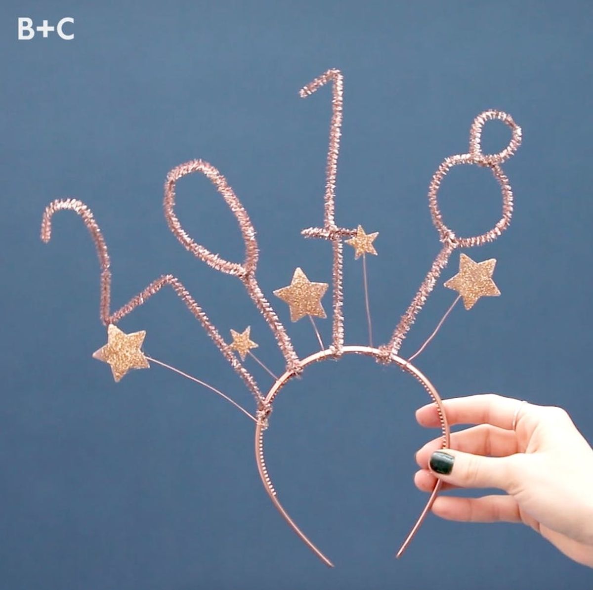 DIY Last Minute NYE Crowns