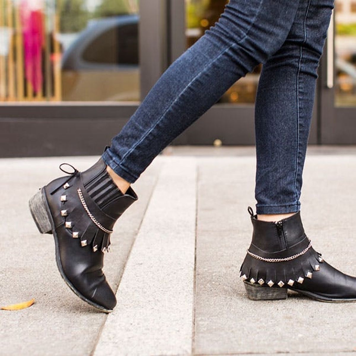 How to Fake Olivia Palermo’s $600 Designer Boots for $15