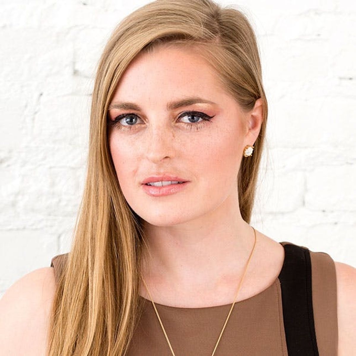 Here’s How You Can *Actually* Wear J.Lo’s Red Eyeshadow IRL