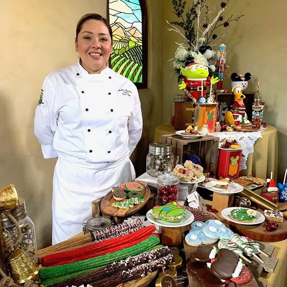 These 10 Cool Jobs at Disneyland Are Pure Magic