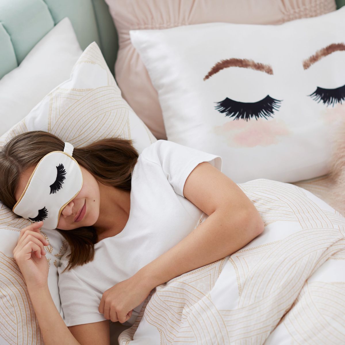 BIG News: Benefit and PBteen Just Dropped a Fab Retro Home Collection