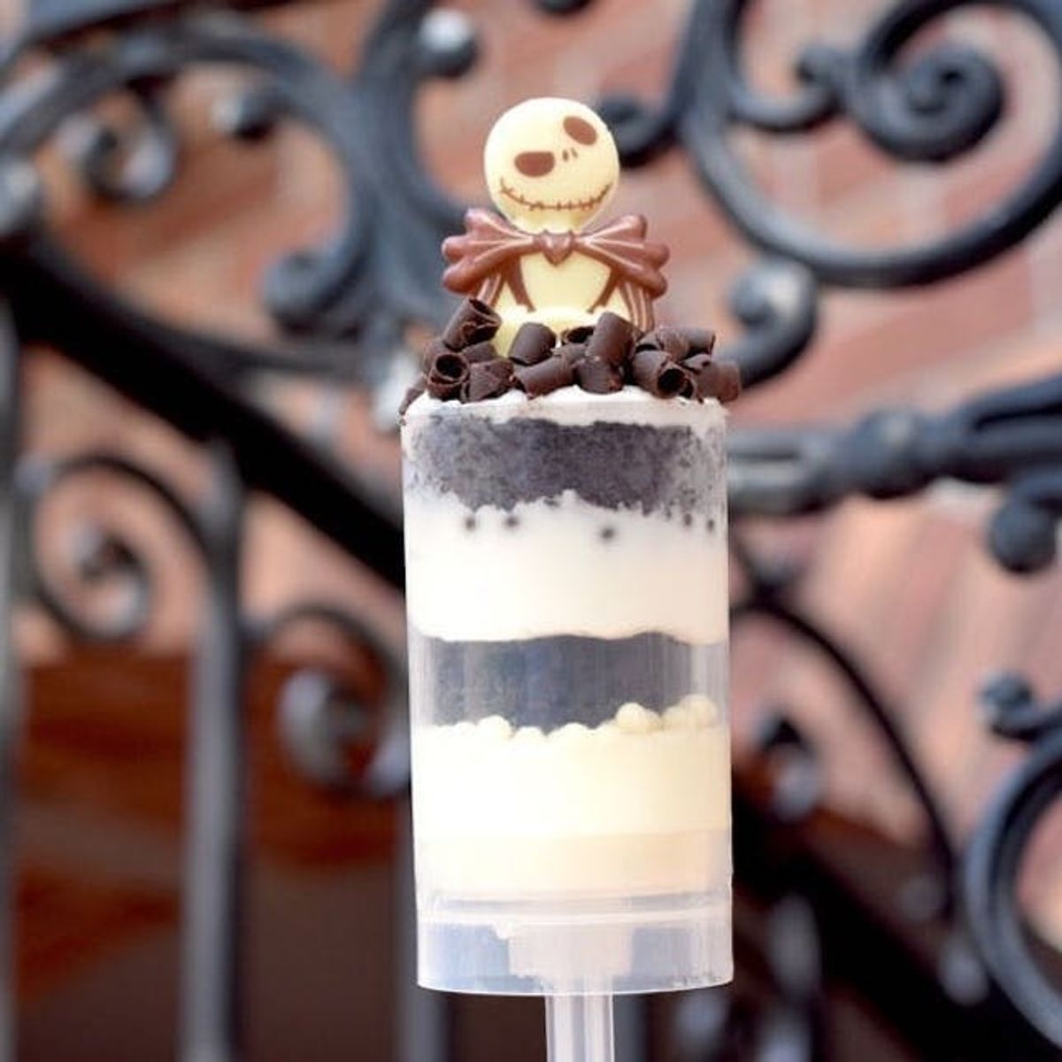 20 Spooktacular Disney Halloween Treats to Try This Season
