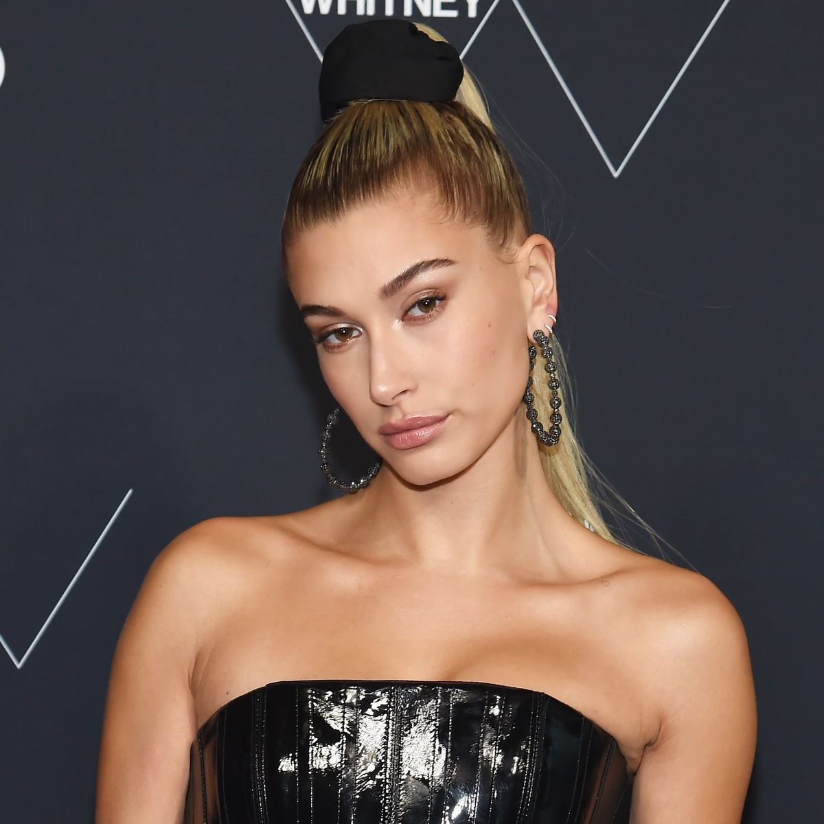 Hailey Baldwin’s Best Red Carpet Styles