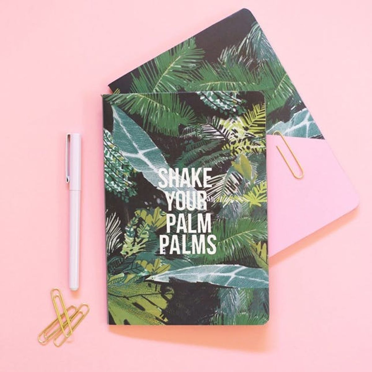 Easy Spring Break Travel DIYs to Craft This Weekend