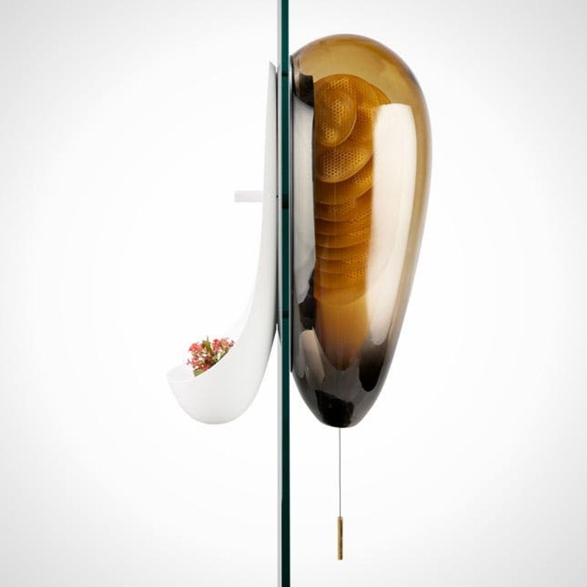 Sweet! Urban Beehive is a Modern Way to Make Honey Indoors