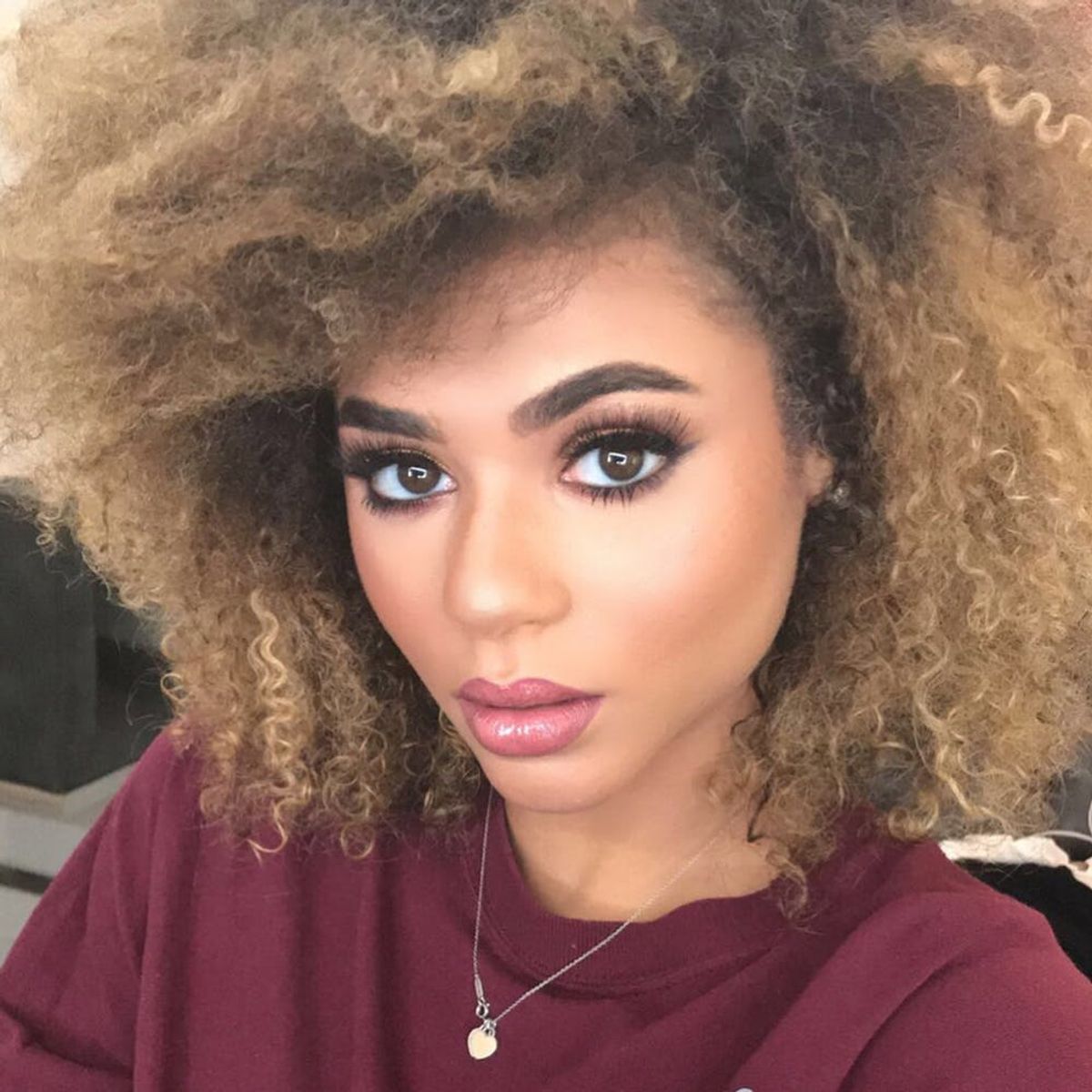 11 Stunning New Year’s Eve Makeup Looks to Copy