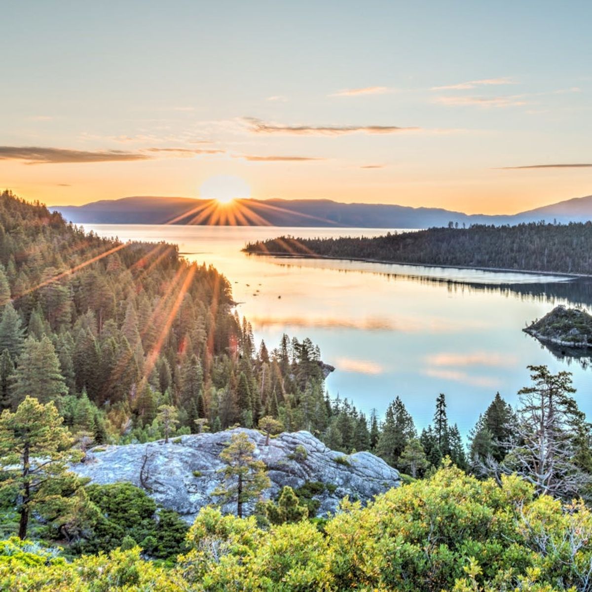 5 Destinations for a Memorable End-of-Summer Vacation