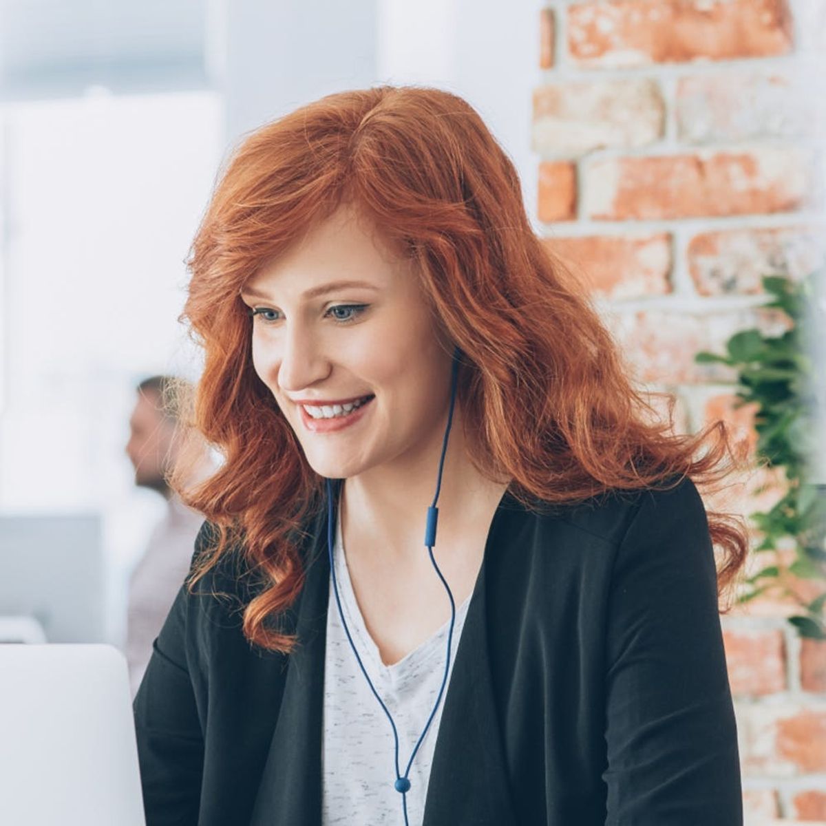 6 Pros and Cons of Joining a Co-Working Space