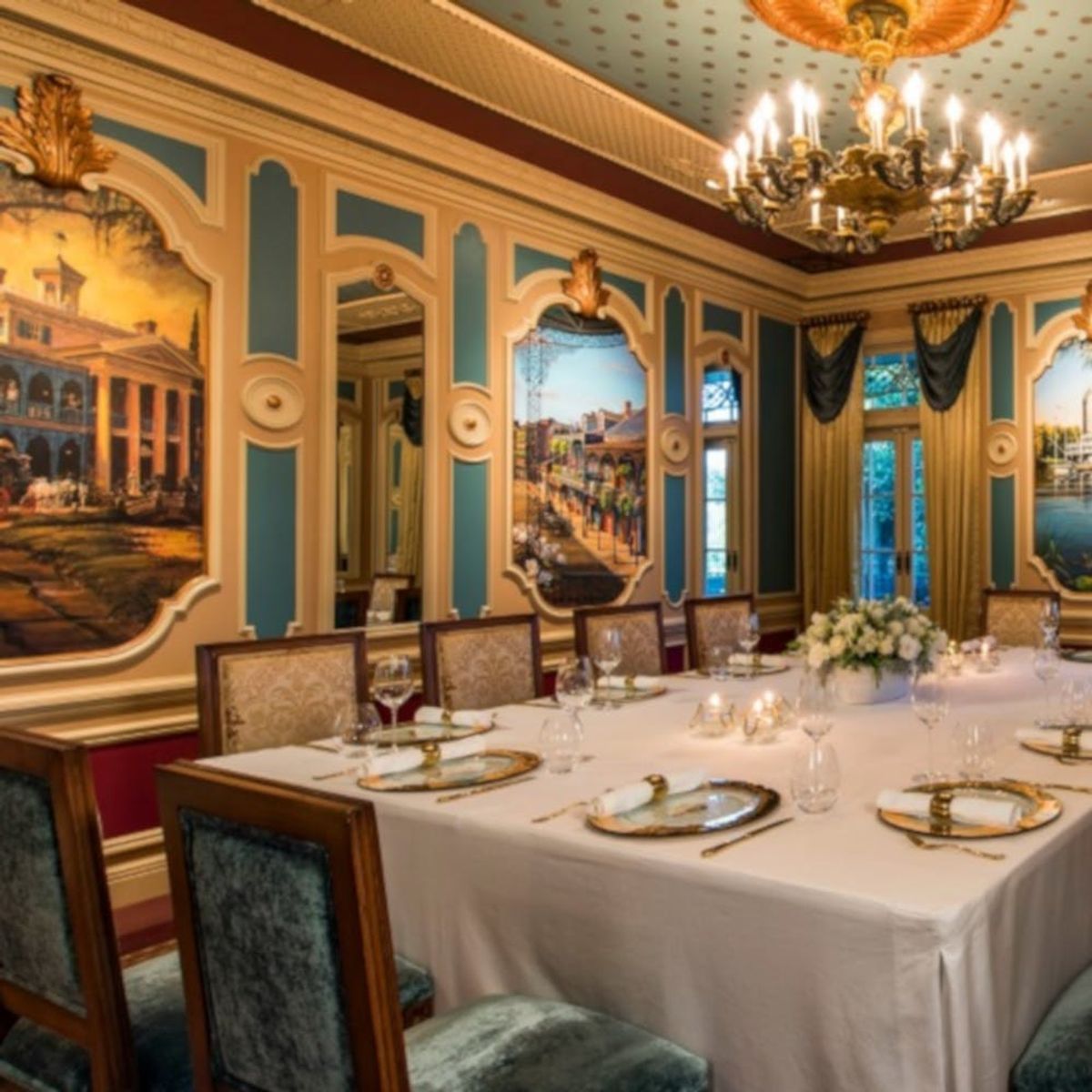 How to Splurge on the Most Extra Disneyland Trip Ever