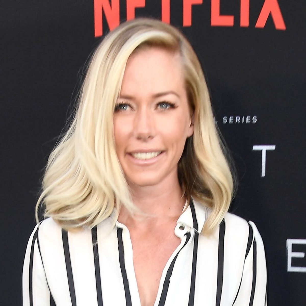 Whoa: Kendra Wilkinson Has a Brunette Bob!