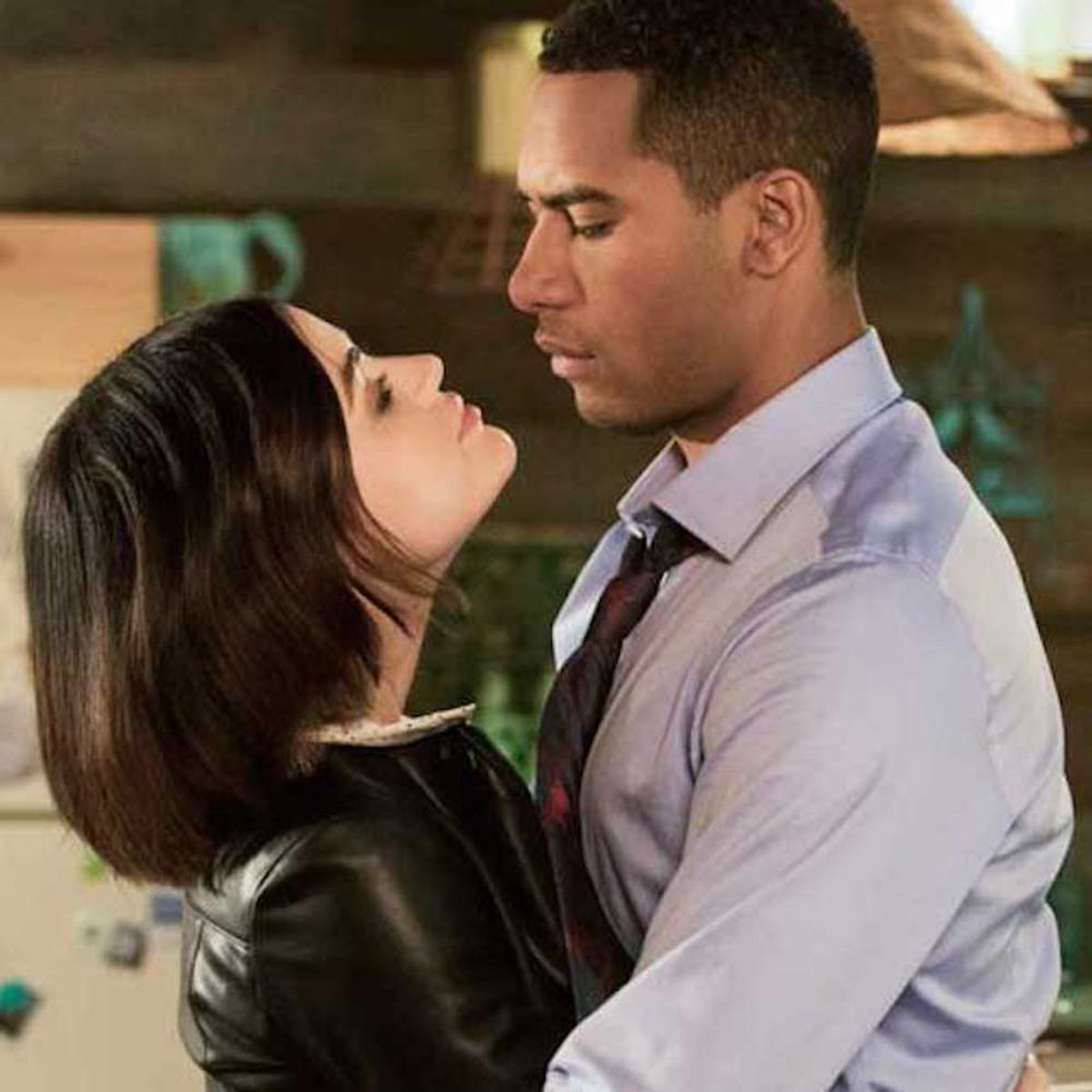 ‘Life Sentence’ Tests Stella and Wes’ Marriage With the Return of an Ex-Fiancée