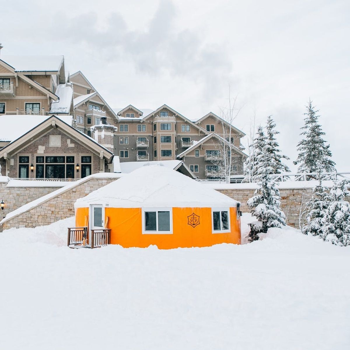 This Champagne Yurt Is All Your Winter Dreams Come True