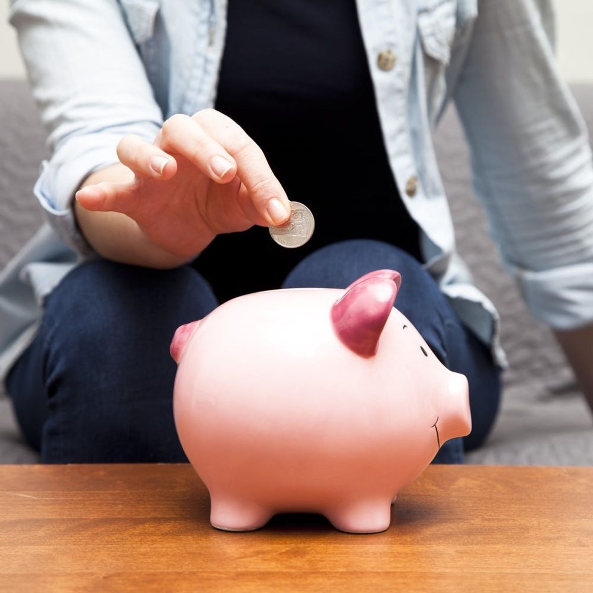 9 Ways Moms Can Save and Earn More Money This New Year