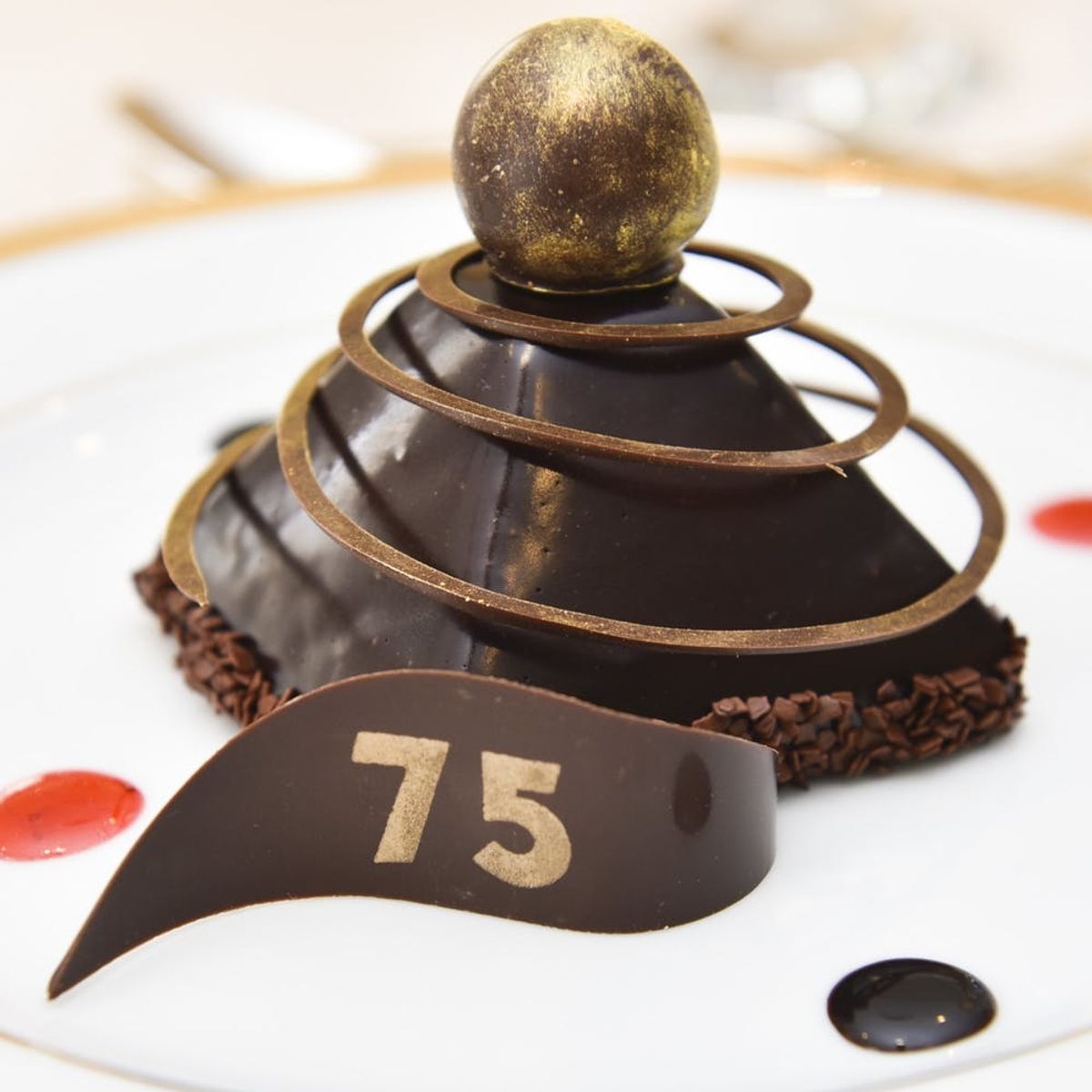 Prepare to Drool Over the 2018 Golden Globes Menu